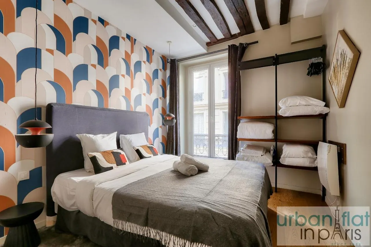 شقة Urban Flat 70 - Authentic 3Bdr Parisian Flat