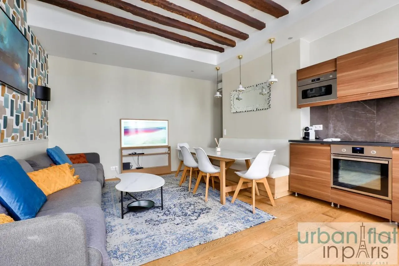 شقة Urban Flat 70 - Authentic 3Bdr Parisian Flat  باريس