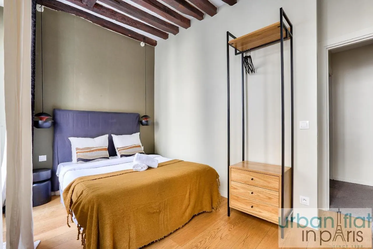 شقة Urban Flat 70 - Authentic 3Bdr Parisian Flat