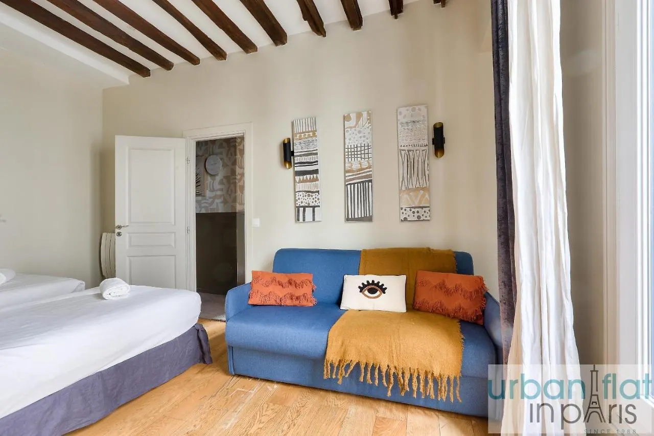 Urban Flat 70 - Authentic 3Bdr Parisian Flat Apartment France